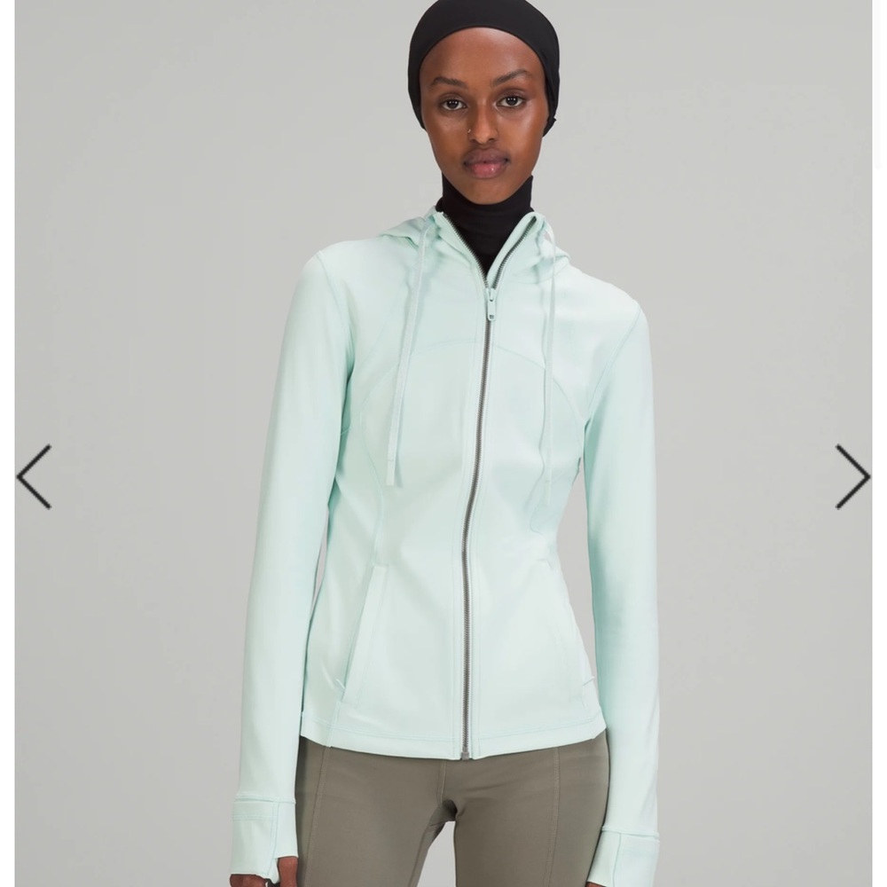 LuluLemon brand new hooded define jacket multi!!!